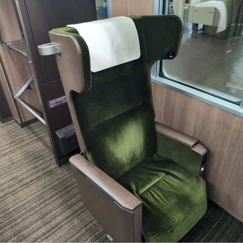 阪急京都線 座席指定サービス PRiVACE 座席