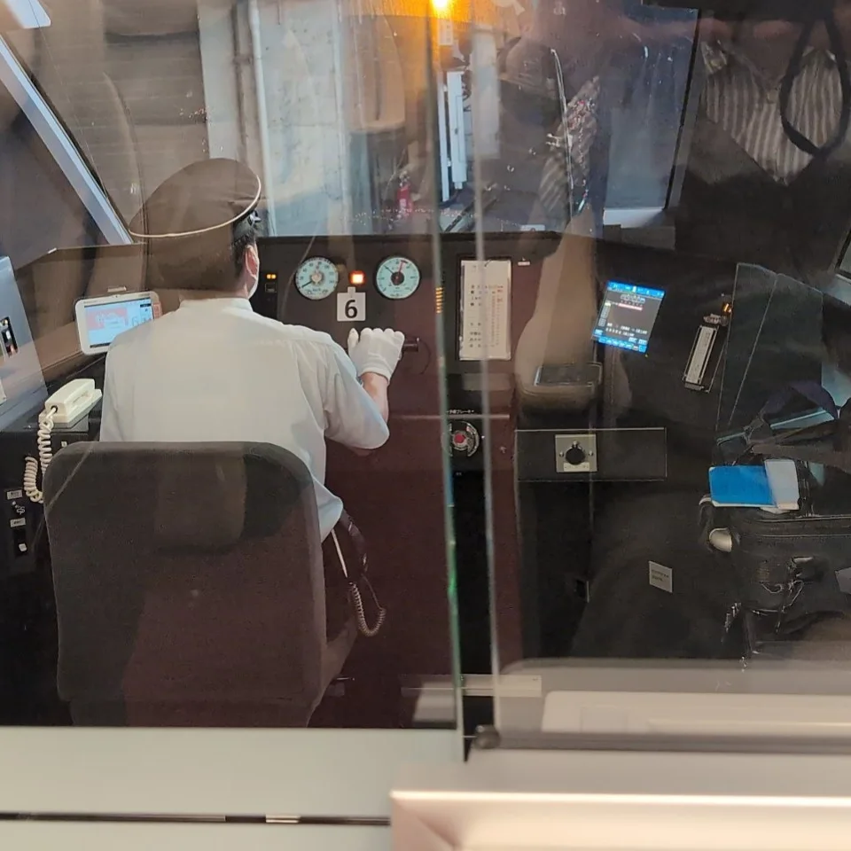 近鉄特急80000系 ひのとり 運転台